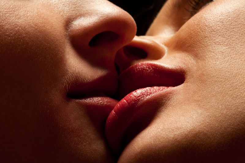 LA QUESTION SEXO - Je n'aime pas embrasser avec la langue, comment y remédier ?